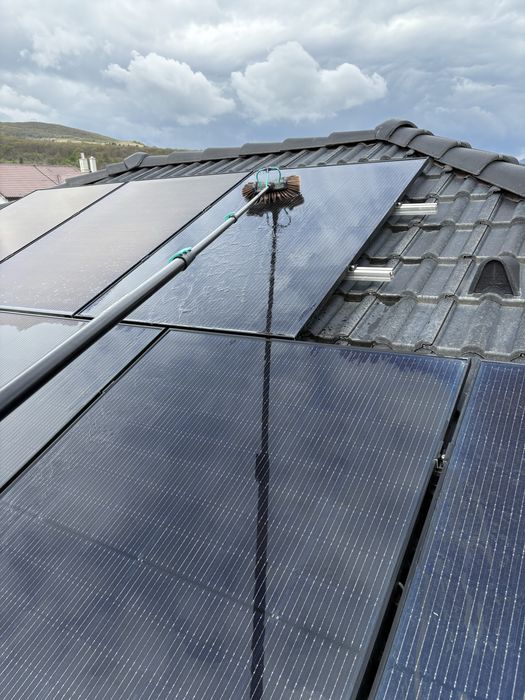 Curatare / spalare panouri fotovoltaice