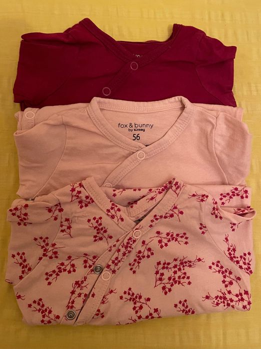 Бебешки бодита за момиченце