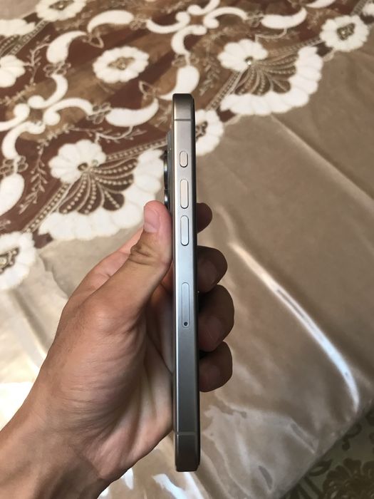 Iphone 15 pro 256gb 88% yomkost