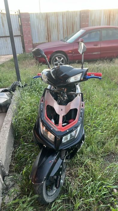 Продам мопед м8 165 куб