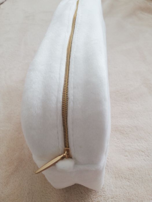 Козметичен несесер CHANEL, оригинал