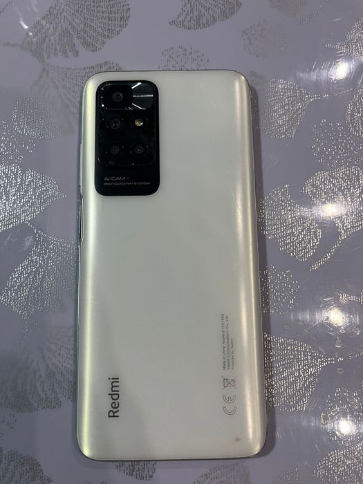 Продам телефон редми