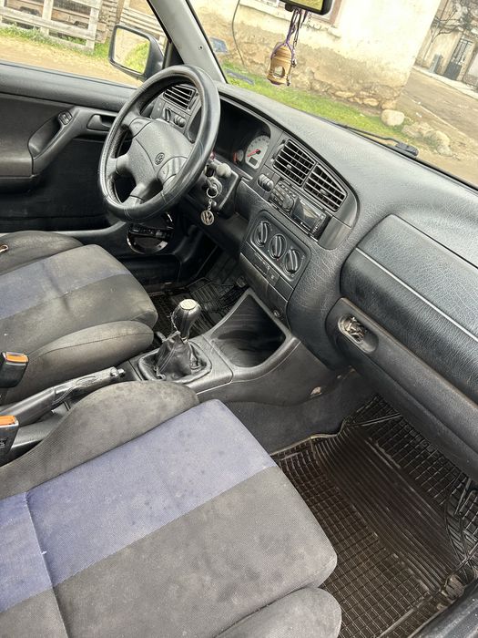 Golf 3 1.6 на части