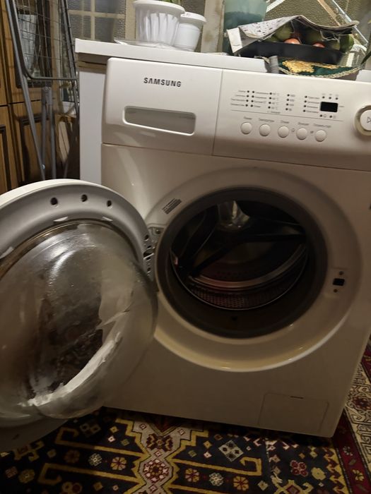 Продам стиральную машинку