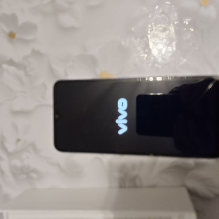 Продам  телефон 32 гб