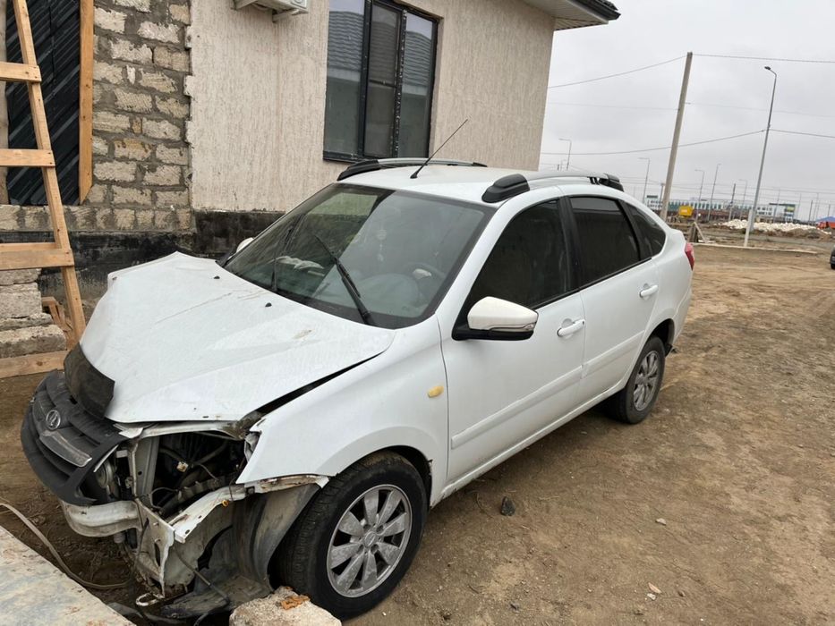 Лада Гранта Лифтбек 2017