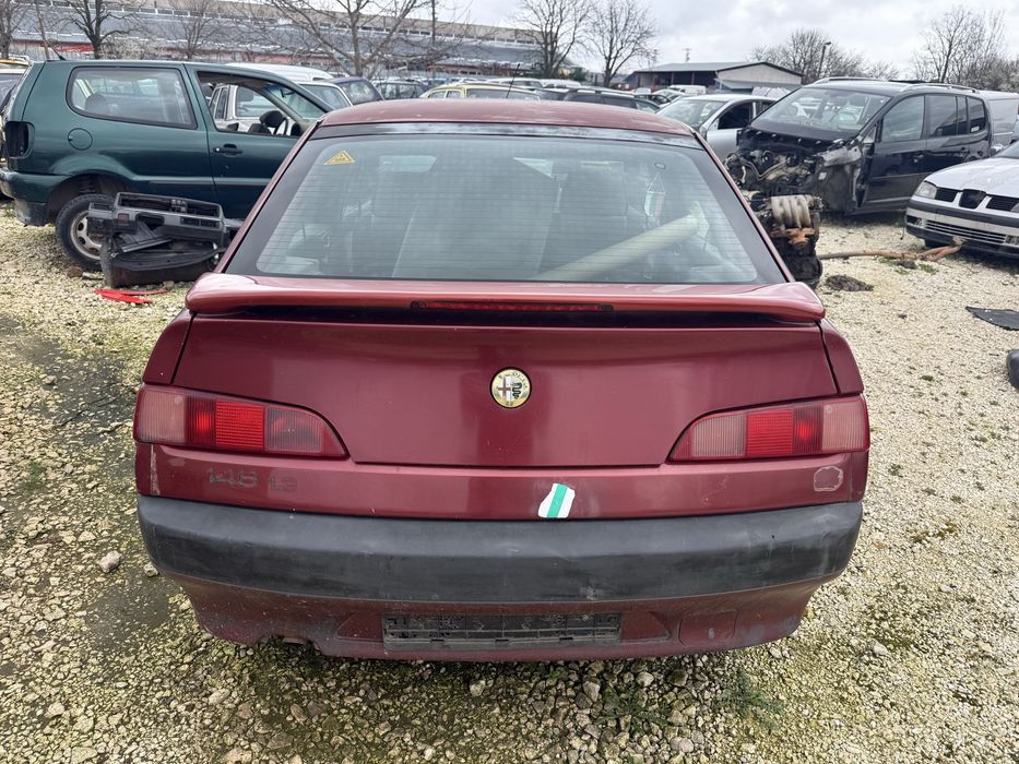 Alfa Romeo 146 1.3 на части