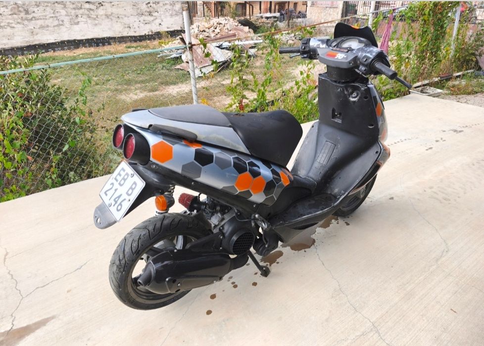 Aprilia SR-150 2t