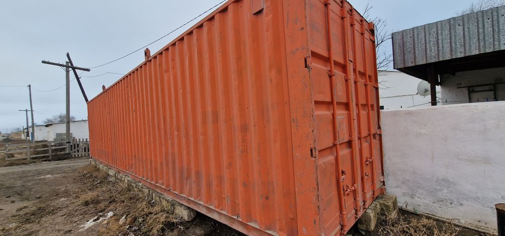 Контейнер 40т  іші жасалған.