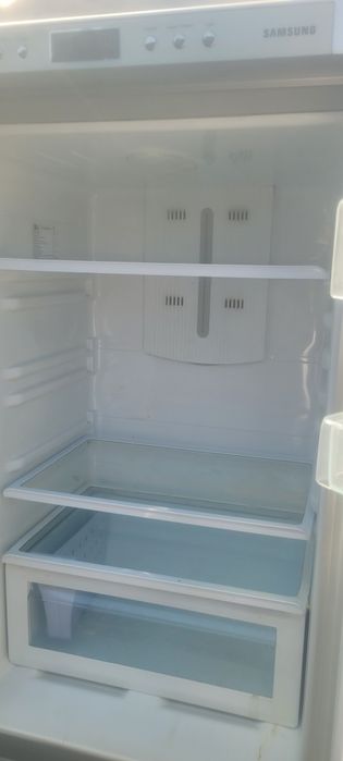 Холодильник на запчасти