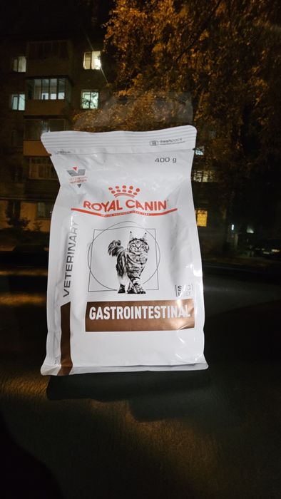 Продам кошачий корм