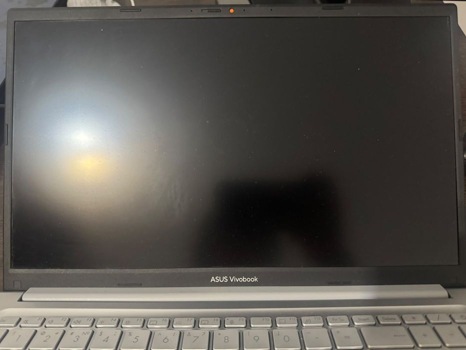 Asus vivobook 15