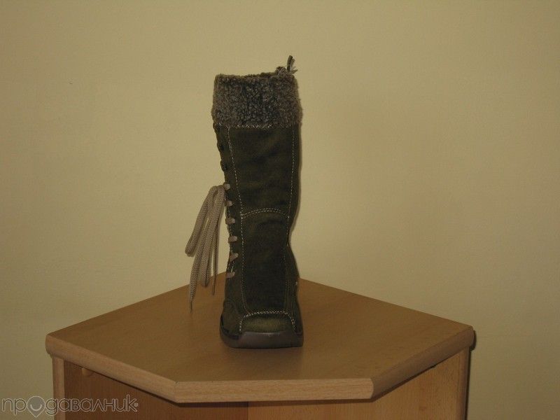 Зимни велурени ботуши