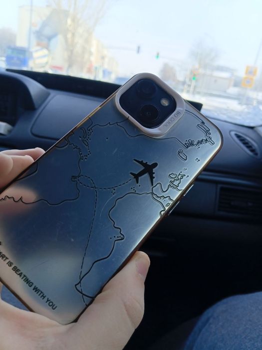 Продам IPhone 13/128