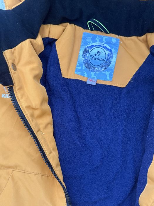 Продам детский весенний костюм