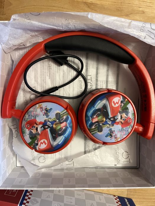 Casti OTL Super Mario