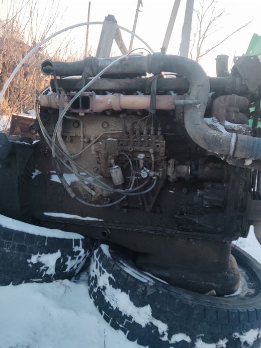Продам двигатель Volvo f12 Td 123es