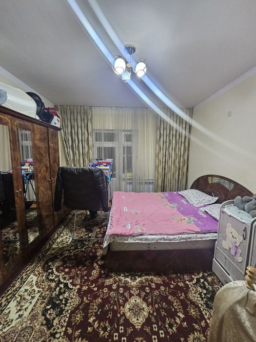 Сергели 8 худуд 2/7/7 срочно сотилади