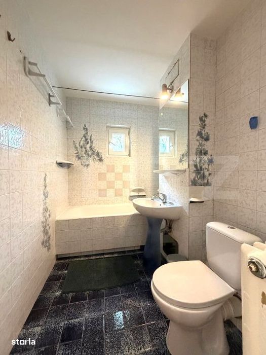 Apartament 3 camere decomandate, 80 mp, zona UMF