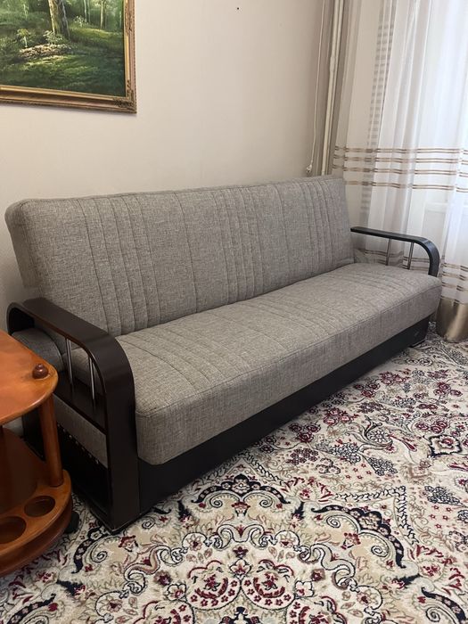 Диван раскладной продам