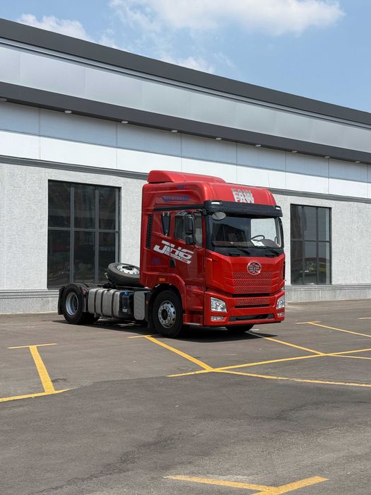 Седельный тягач FAW JH6 4x2 дизель 2026 NEW (3 йил кафолати бор)