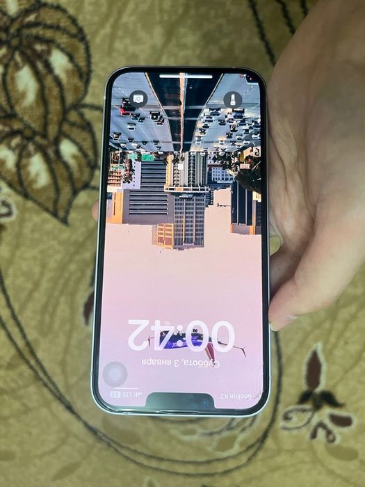 Продам айфон 14 сиреневый