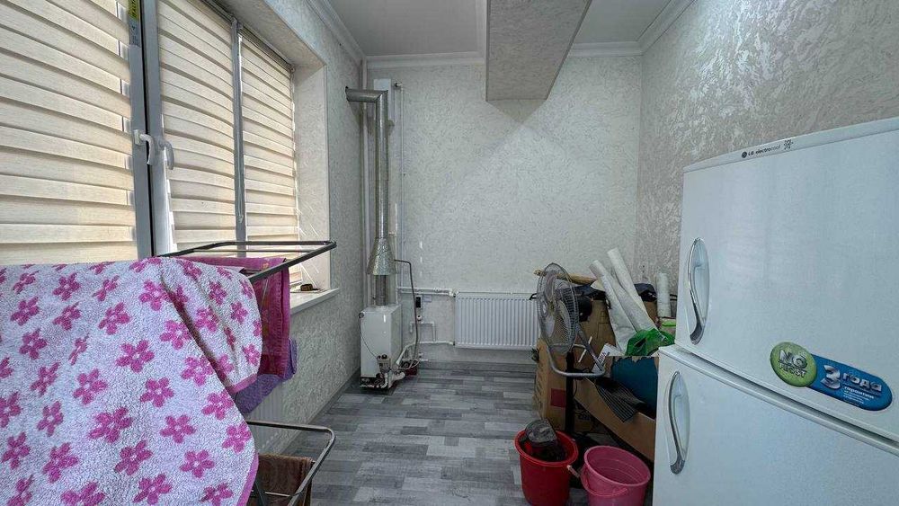 Фрунзиский KIUF 2 қаватда 5 хонали квартира сотилади. ID: 1519