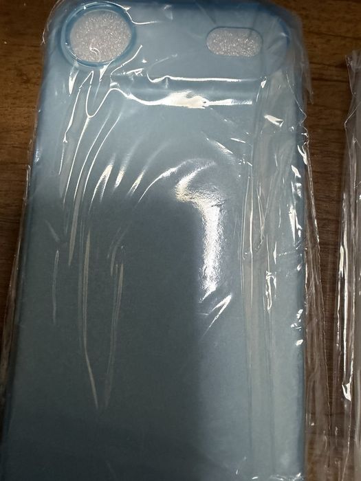 Калъф за Iphone Air - бял и син