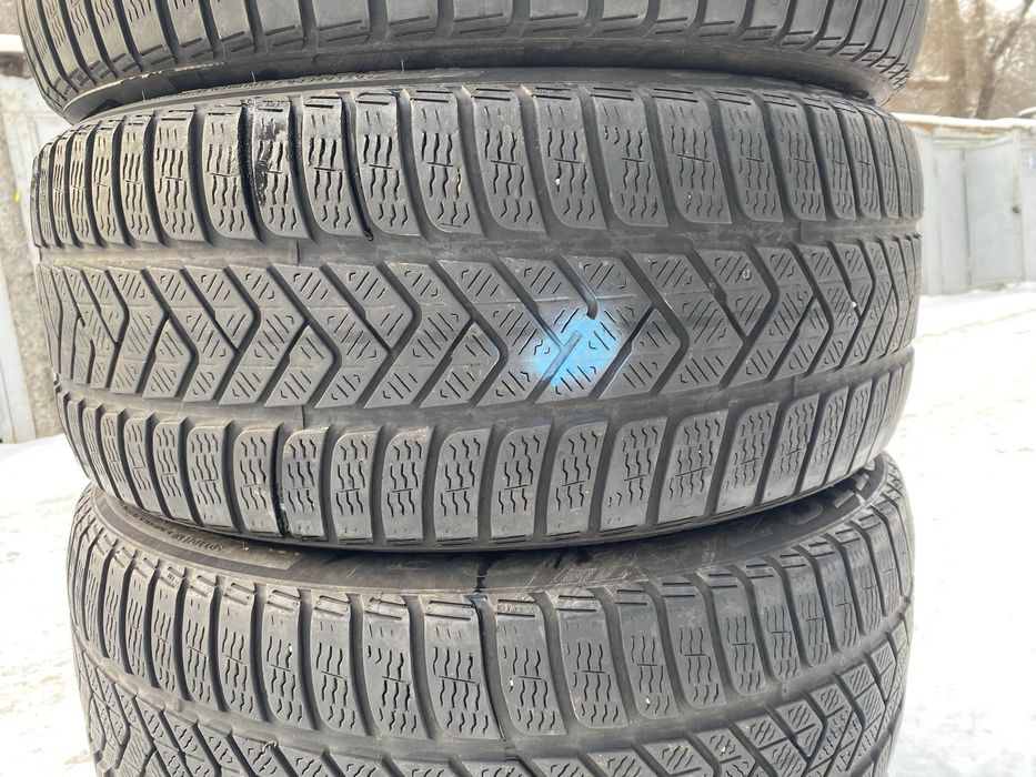 Шины 255/45/19 комплект бу пирелли