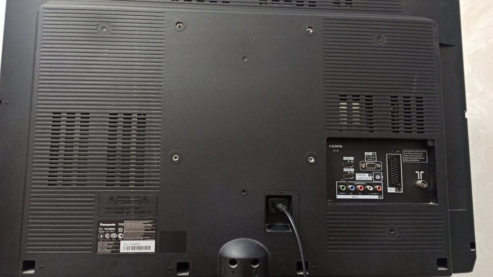 Продам телевизор Panasonic "Viera", 32 диагональ.