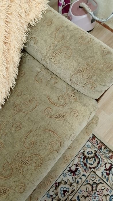 Продам диван 3.2.1