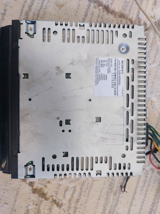 Мафон SONY-CDX-GT522U оригинал
