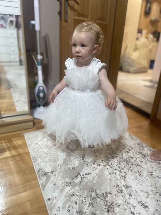 Малка шаферска рокля