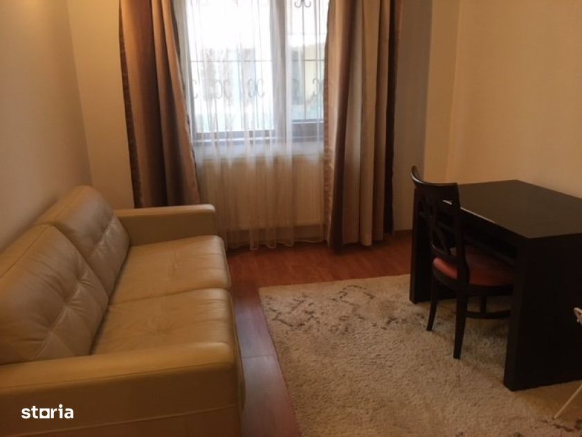 Apartament spatios 3 camere ~ Parter inalt ~ Balcon 8 mp