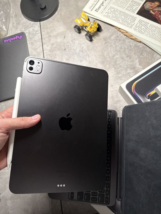 iPad Pro M4 11” 512GB Wi-Fi + Magic Keyboard + Pencil Pro