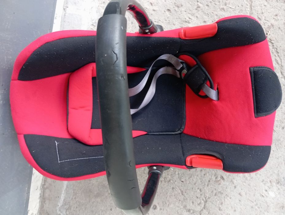 Продам автолюльку!