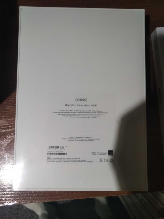 Акция! Apple Ipad 9th gen 256gb Wifi  silver  Pencil 1th gen 365$