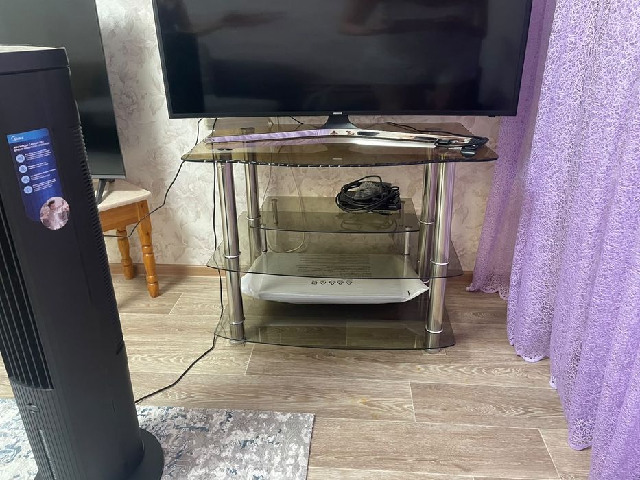 Тумба под телевизор