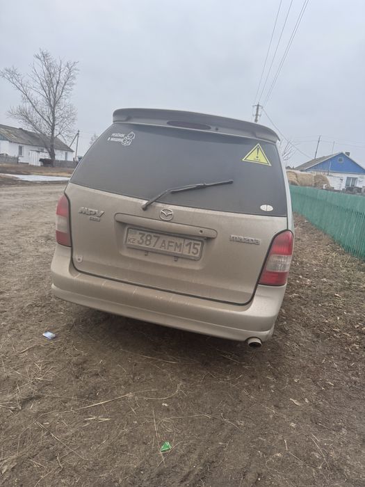 Продам мазду мпв 2000 года