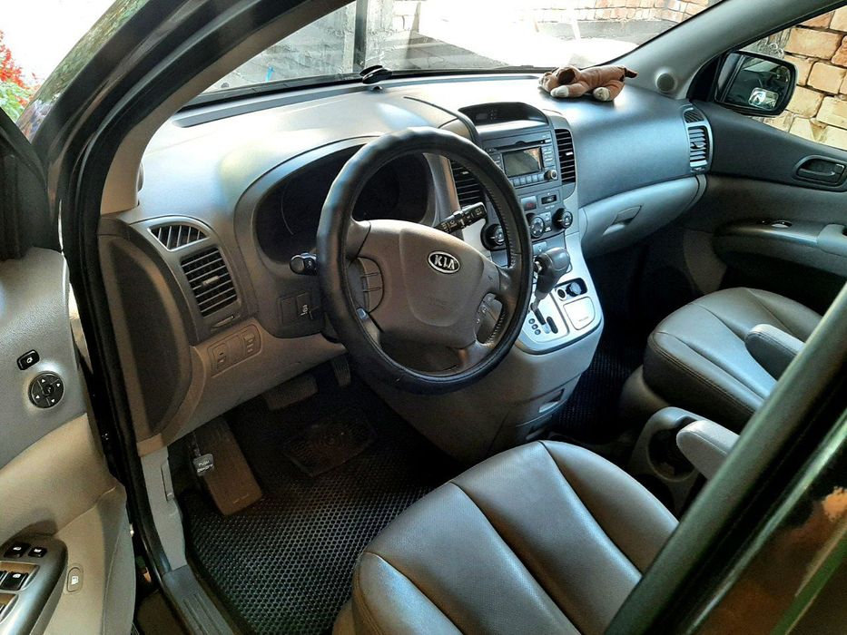 Продаётся KIA Carnival 2008 г.в