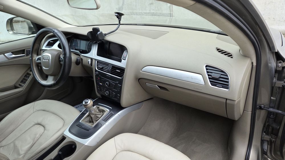 Audi A4 B8. 2.0TDI 143cp.