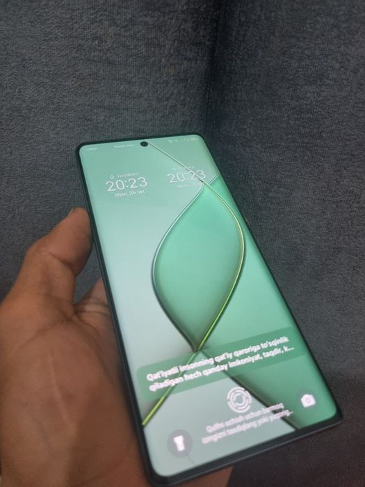 Tecno spark 20 pro plus