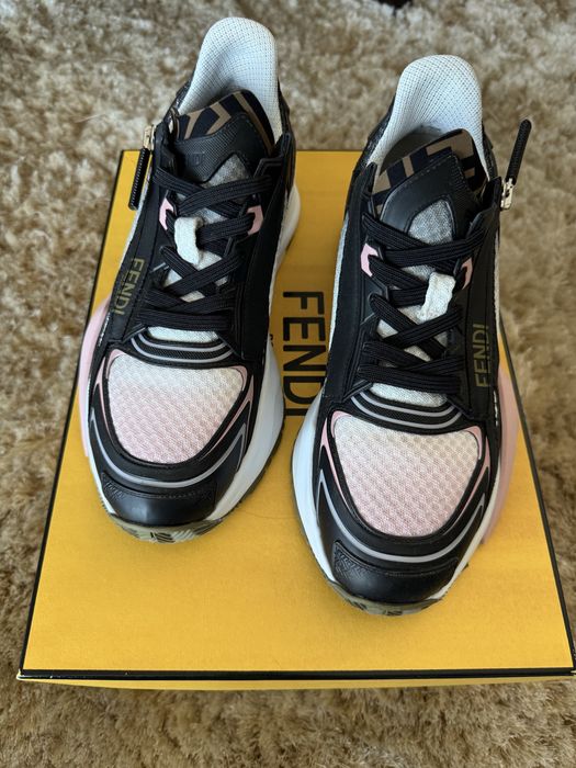 Сникърси FENDI FLOW