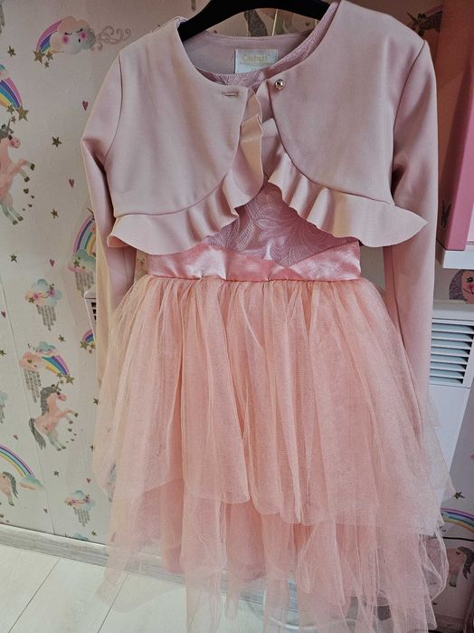 Официална Рокля 128см