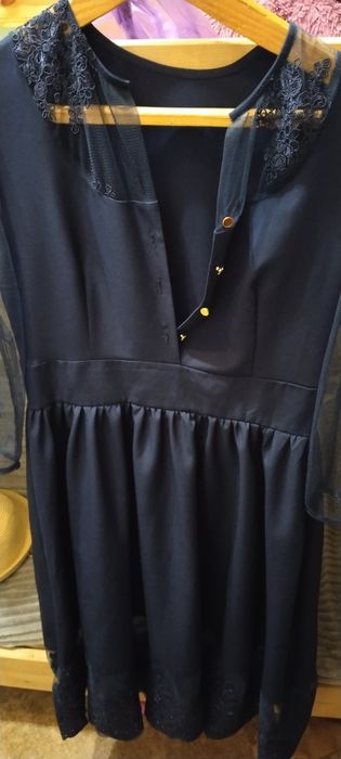 Продам платье - 8 тысяч