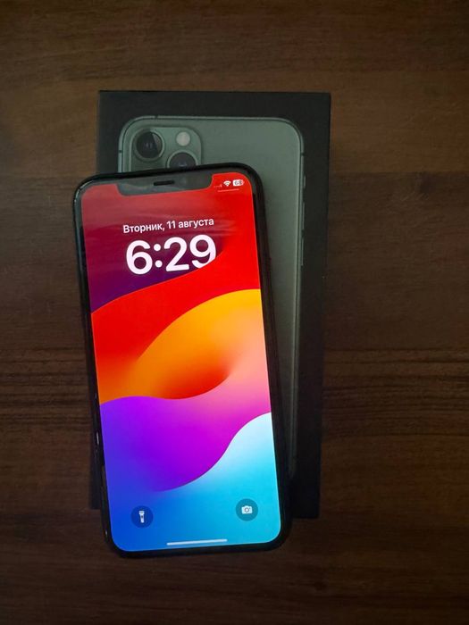 Iphone 11pro в хорошем состоянии