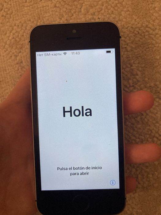 Айфон 5с срочно продаю