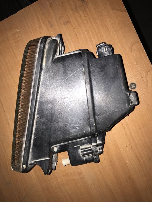 Туманник Ауди с4