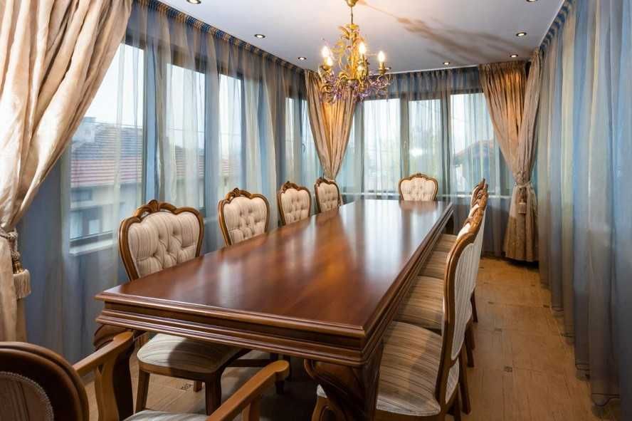 Дава се под наем Четиристаен апартамент в Стрелча - 240 кв.м за 300 € - Снимка #4