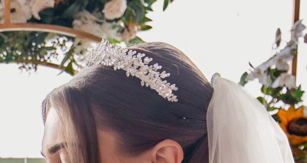 Coronita mireasa impecabila